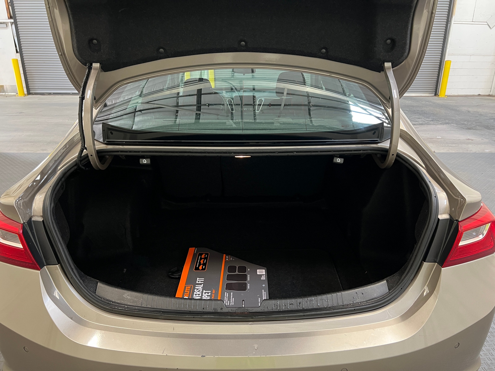 Thumbnail: 2024 Chevrolet Malibu - 7