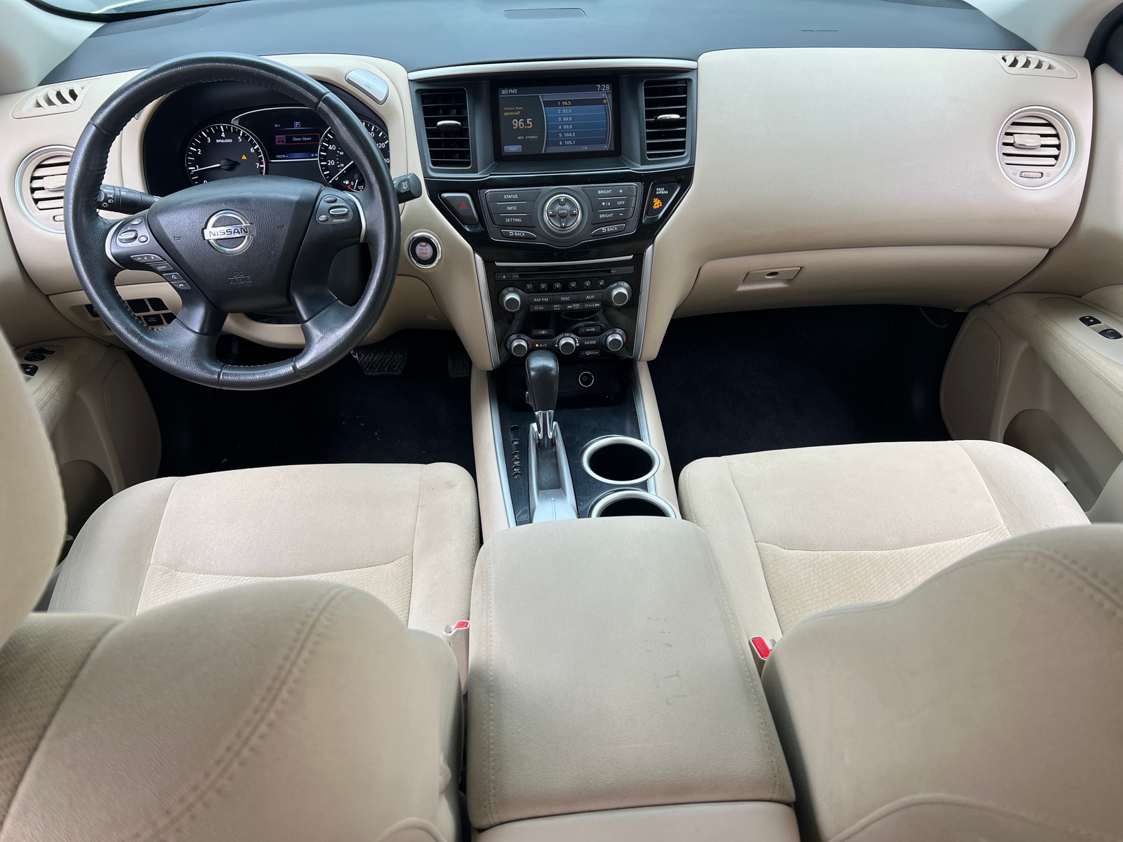 Thumbnail: 2016 Nissan Pathfinder - 3