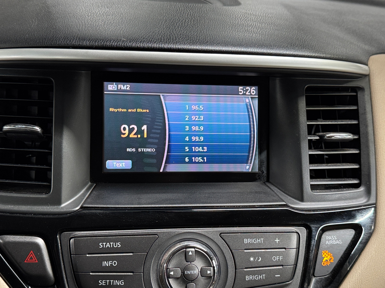 Thumbnail: 2016 Nissan Pathfinder - 4