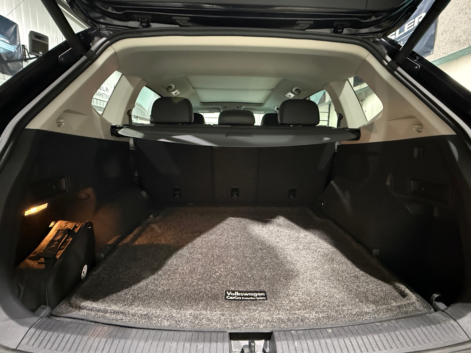 Thumbnail: 2019 Volkswagen Tiguan - 6