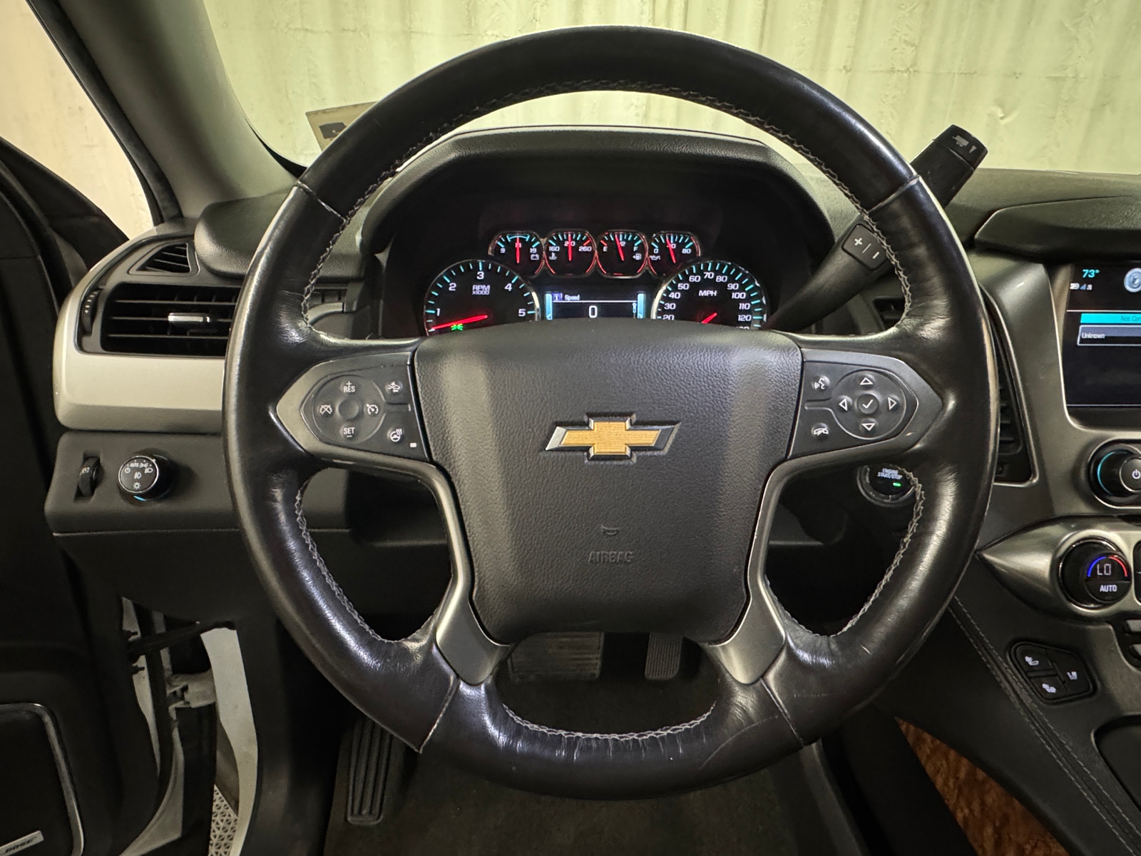 Thumbnail: 2018 Chevrolet Tahoe - 4