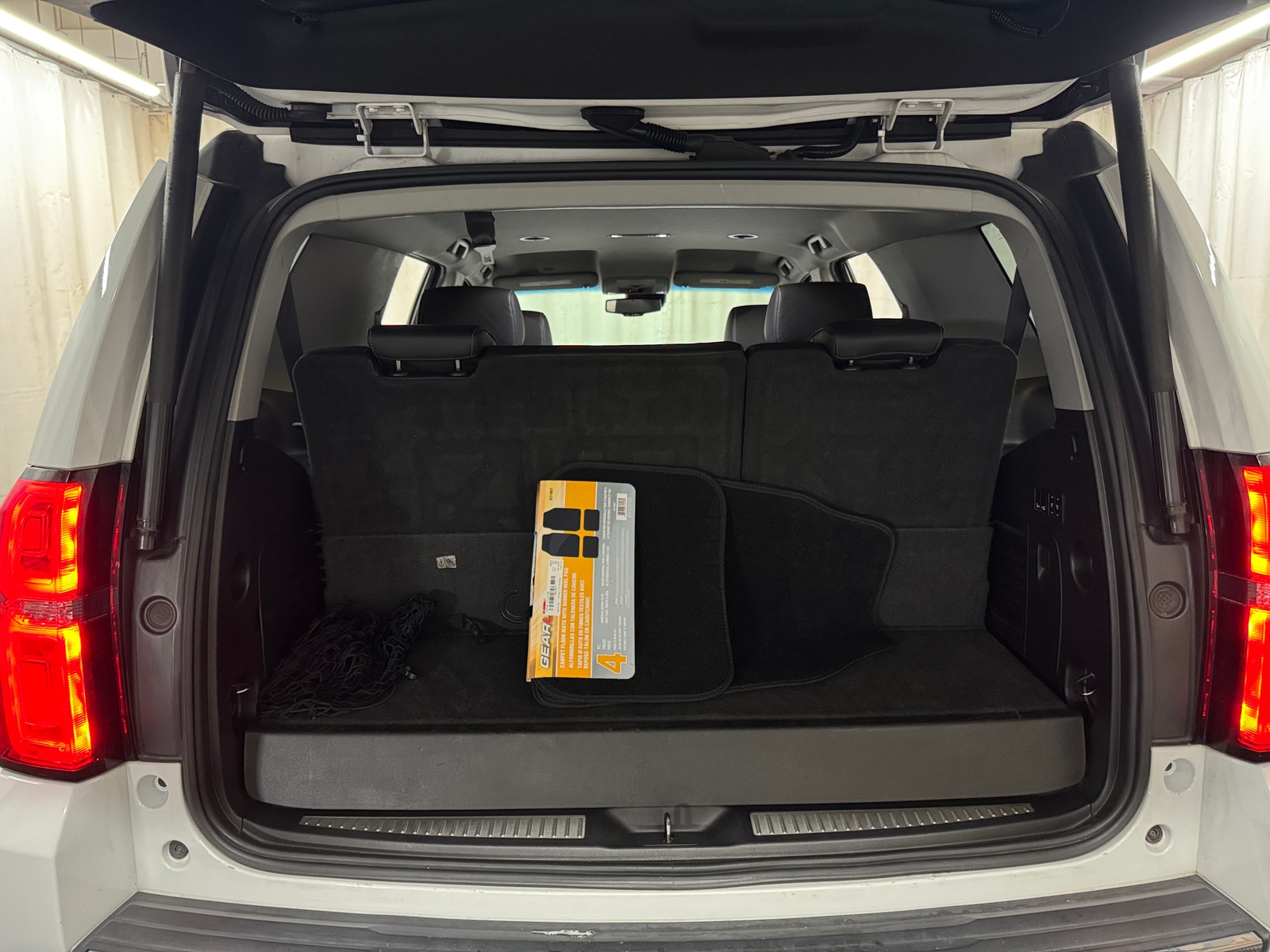 Thumbnail: 2018 Chevrolet Tahoe - 6