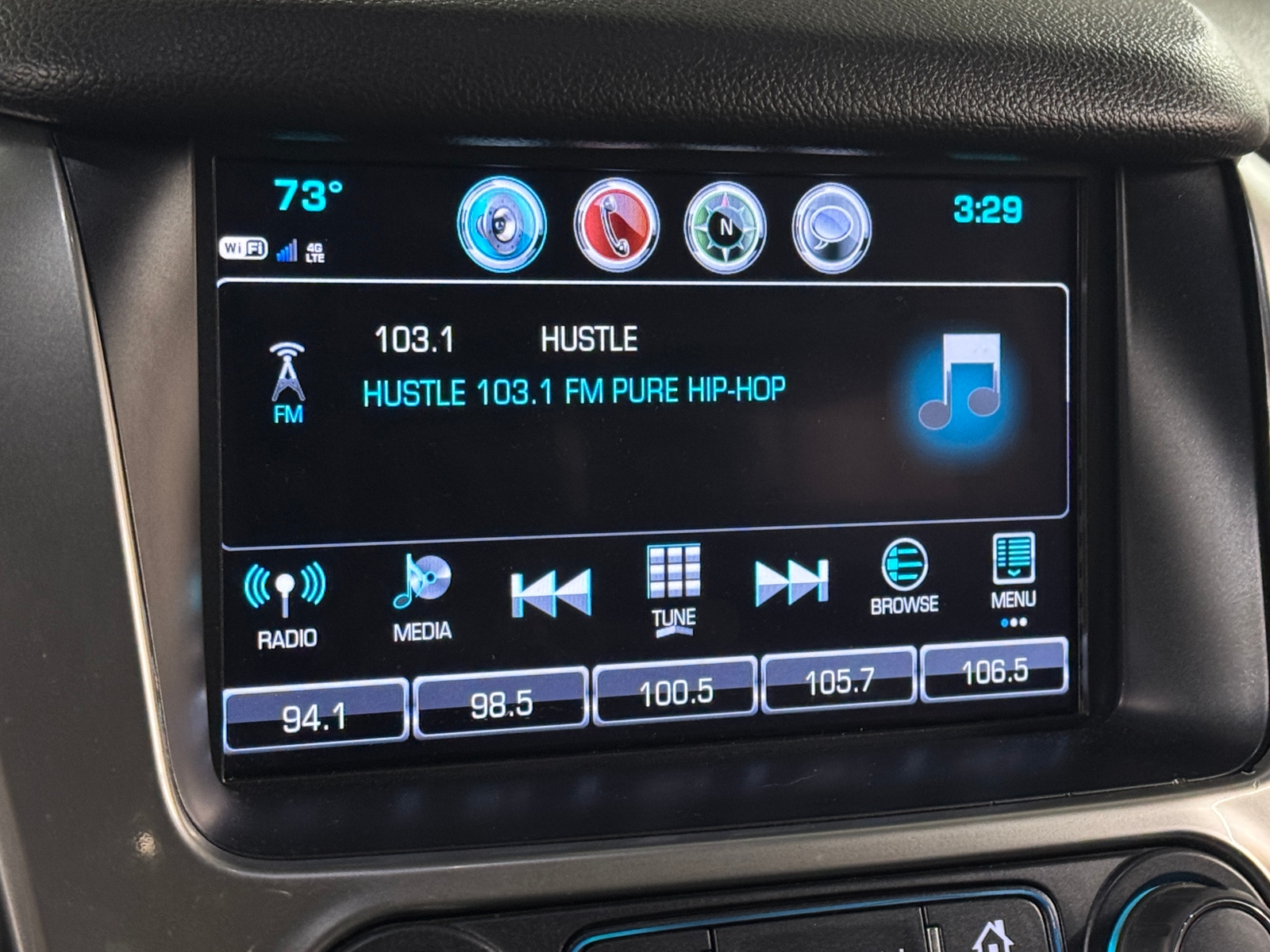 Thumbnail: 2018 Chevrolet Tahoe - 3