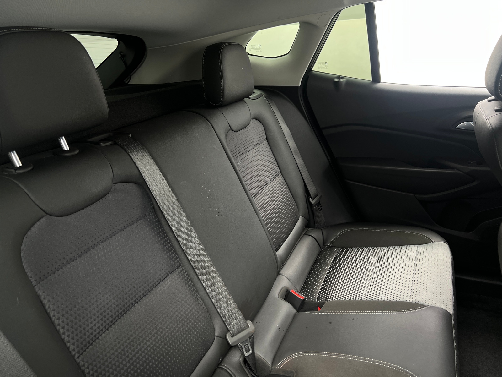 Thumbnail: 2025 Chevrolet Trax - 6