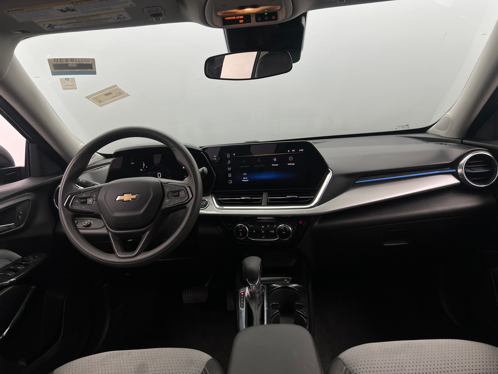 Thumbnail: 2025 Chevrolet Trax - 3