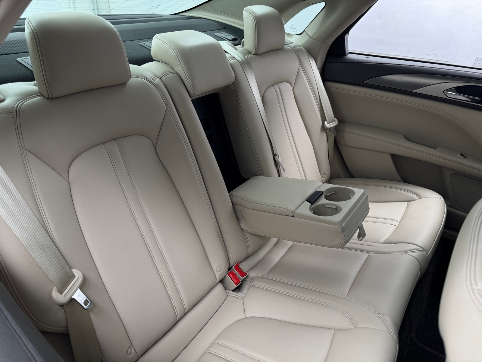 Thumbnail: 2018 Lincoln MKZ - 5