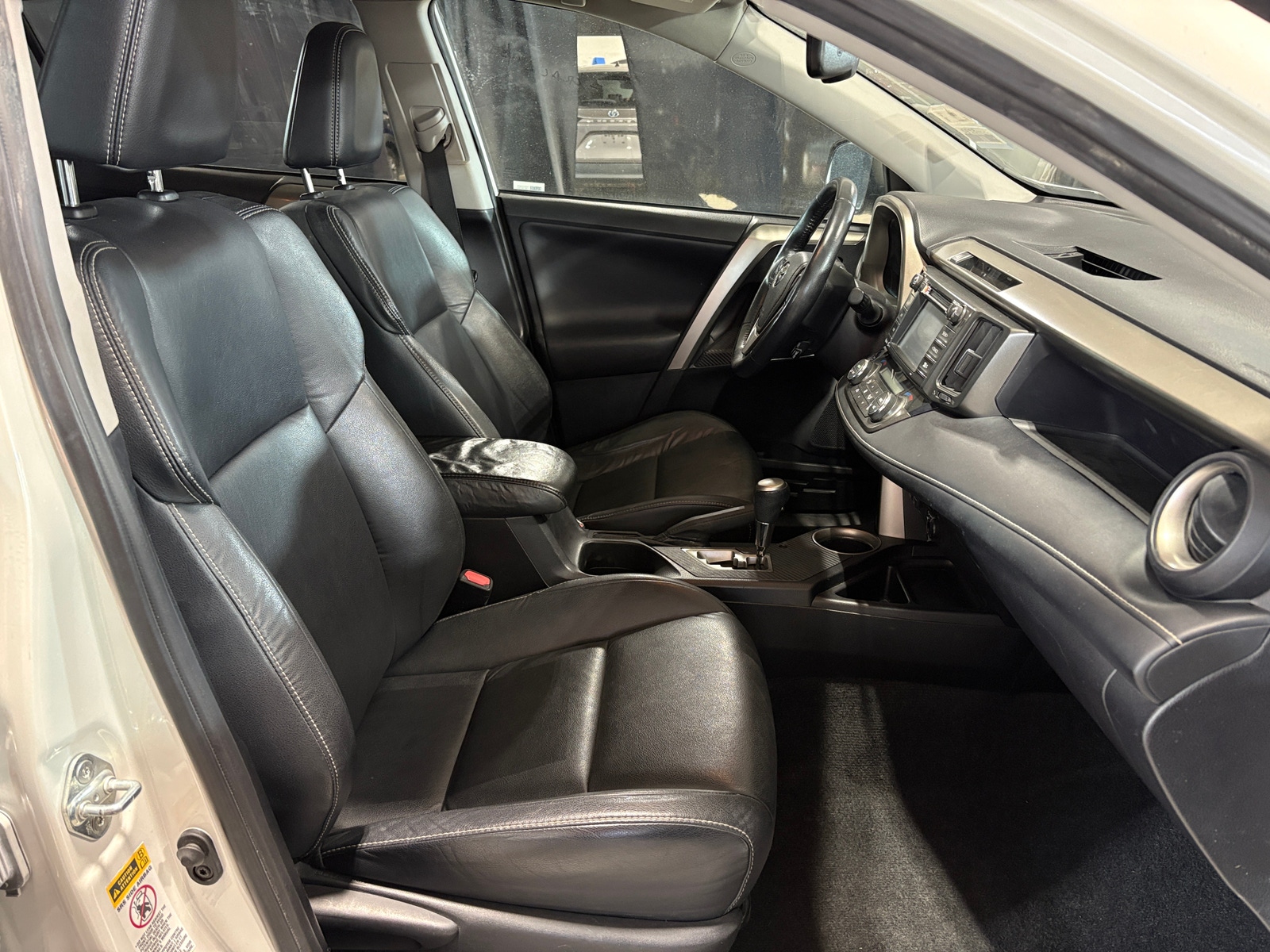 Thumbnail: 2014 Toyota RAV4 - 2