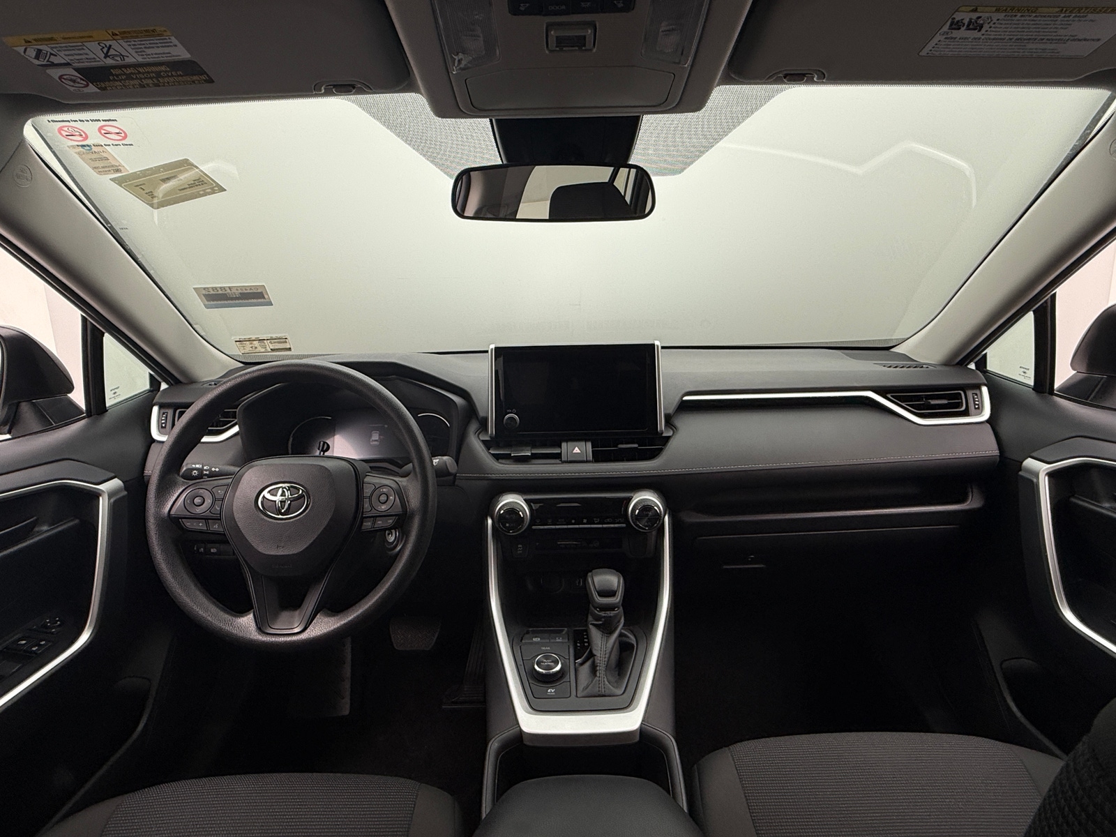 Thumbnail: 2025 Toyota RAV4 - 3