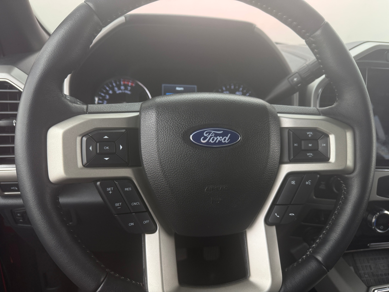 Thumbnail: 2022 Ford Econoline - 4