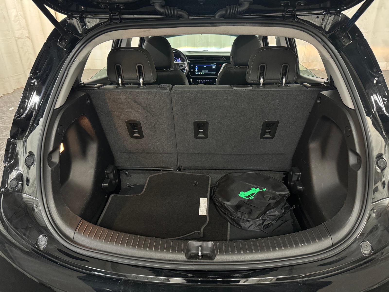 Thumbnail: 2023 Chevrolet Bolt EV - 7