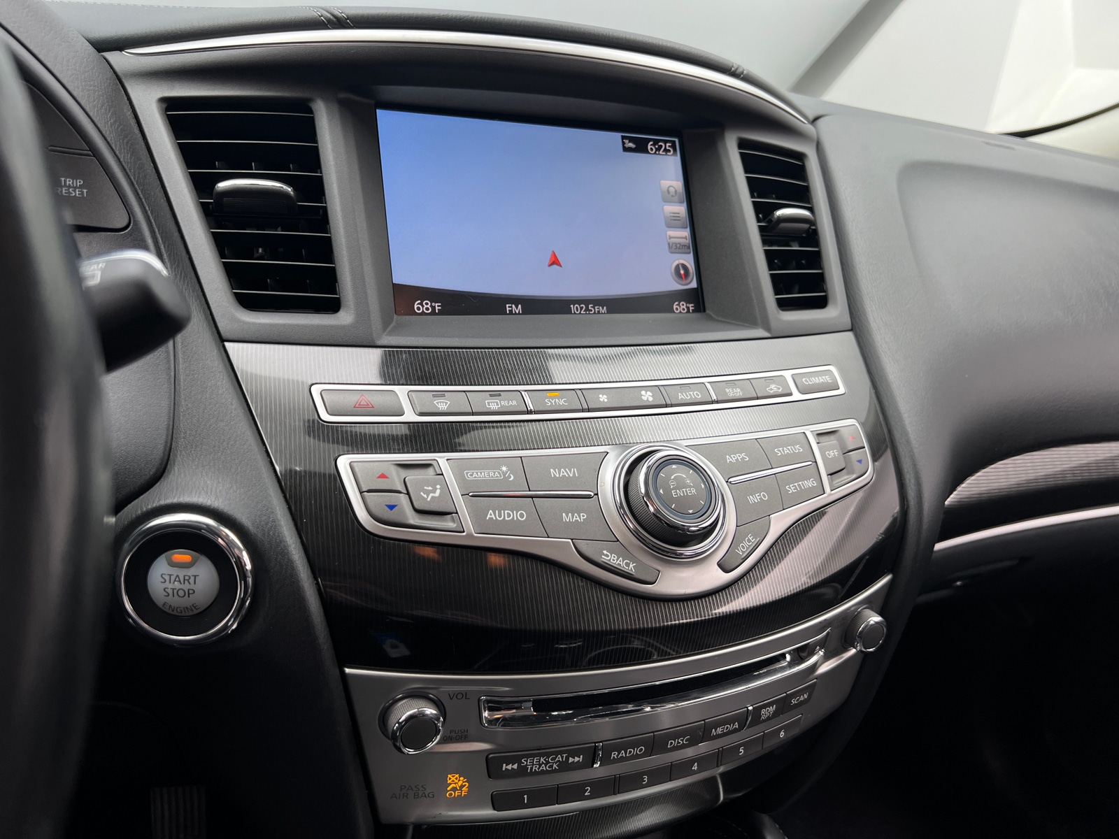 Thumbnail: 2019 INFINITI QX60 - 3