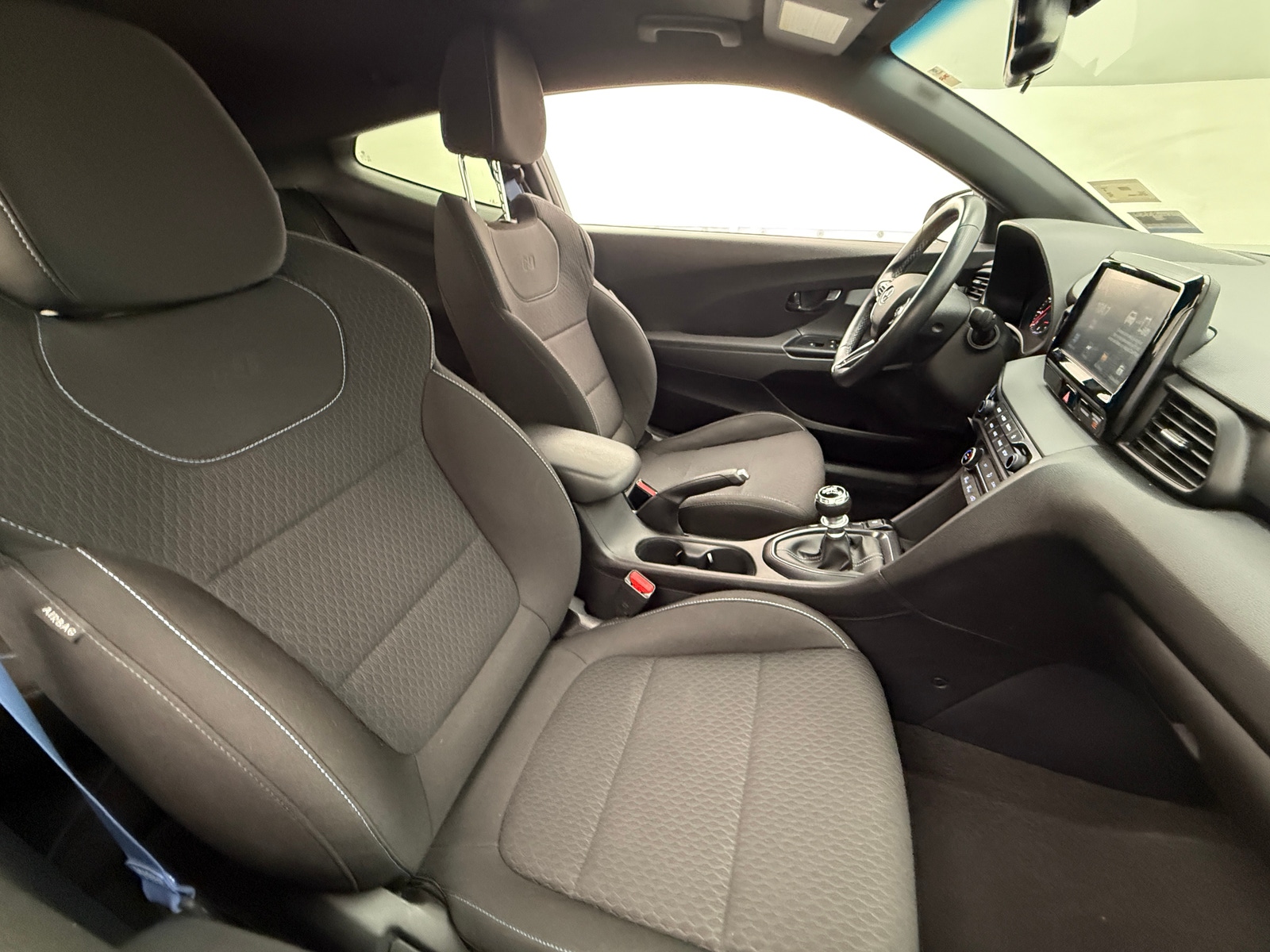 Thumbnail: 2020 Hyundai Veloster - 2