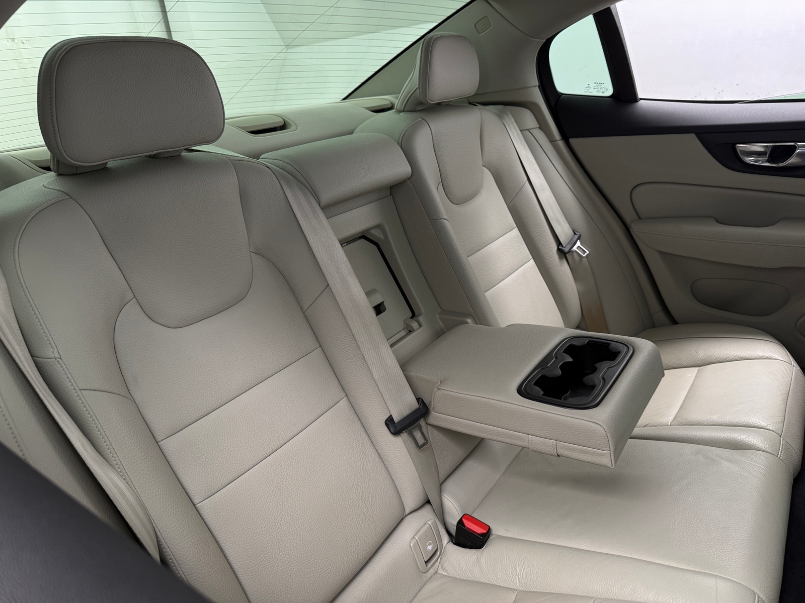 Thumbnail: 2021 Volvo S60 - 5