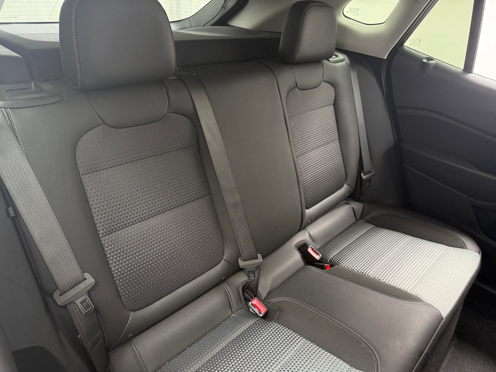 Thumbnail: 2025 Chevrolet Trax - 6