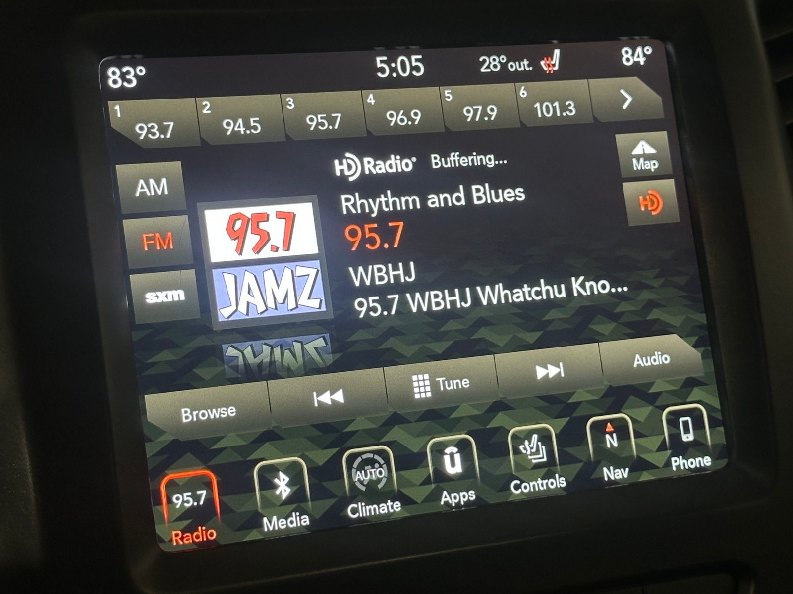 Thumbnail: 2019 Jeep Cherokee - 3