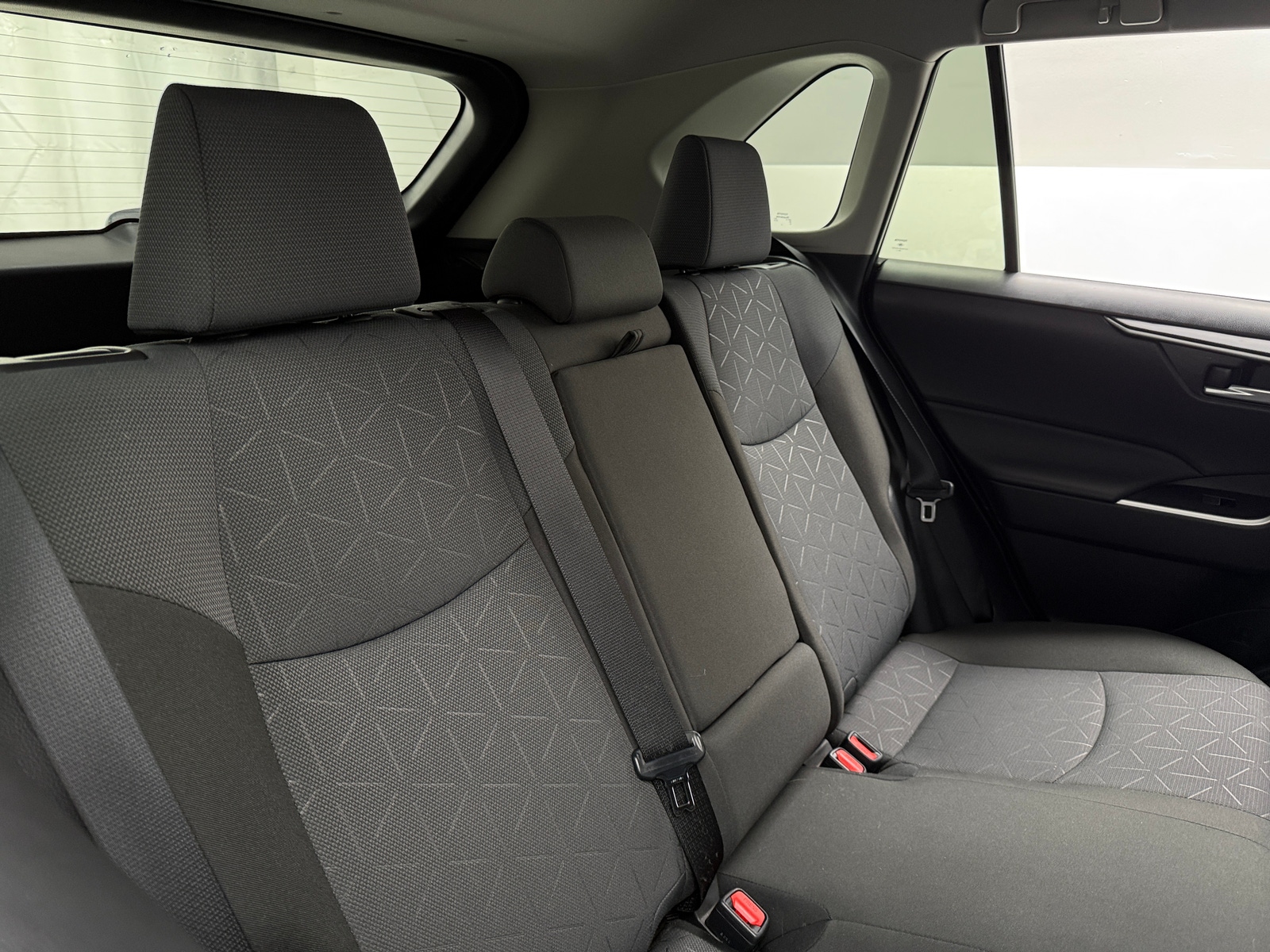 Thumbnail: 2025 Toyota RAV4 - 6