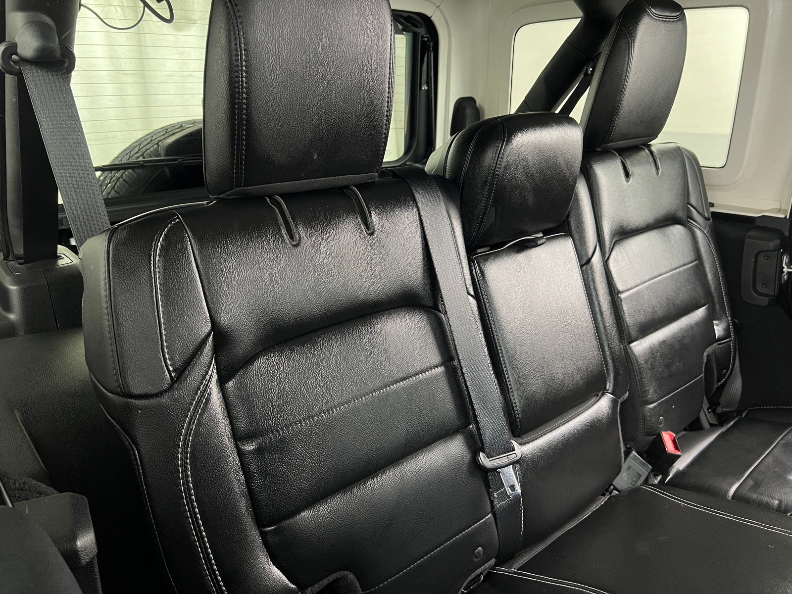 Thumbnail: 2018 Jeep Wrangler - 5