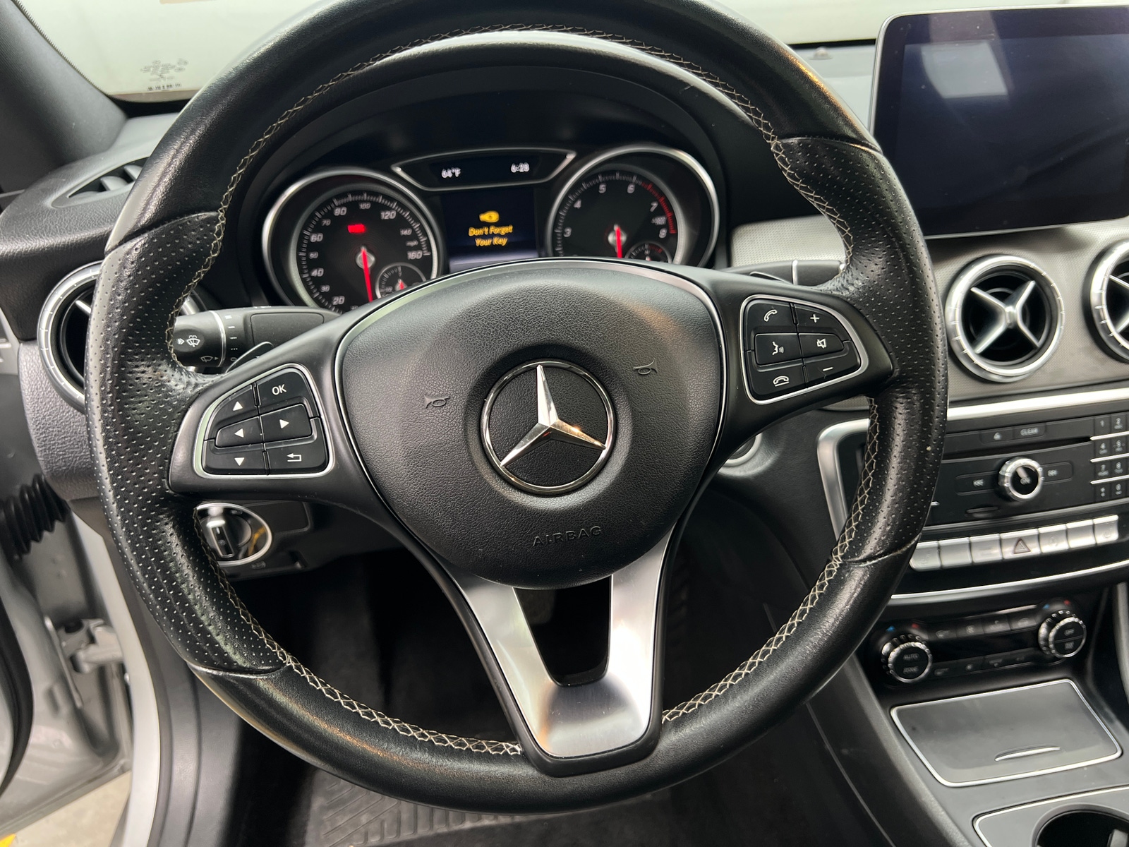 Thumbnail: 2018 Mercedes-Benz CLA - 3