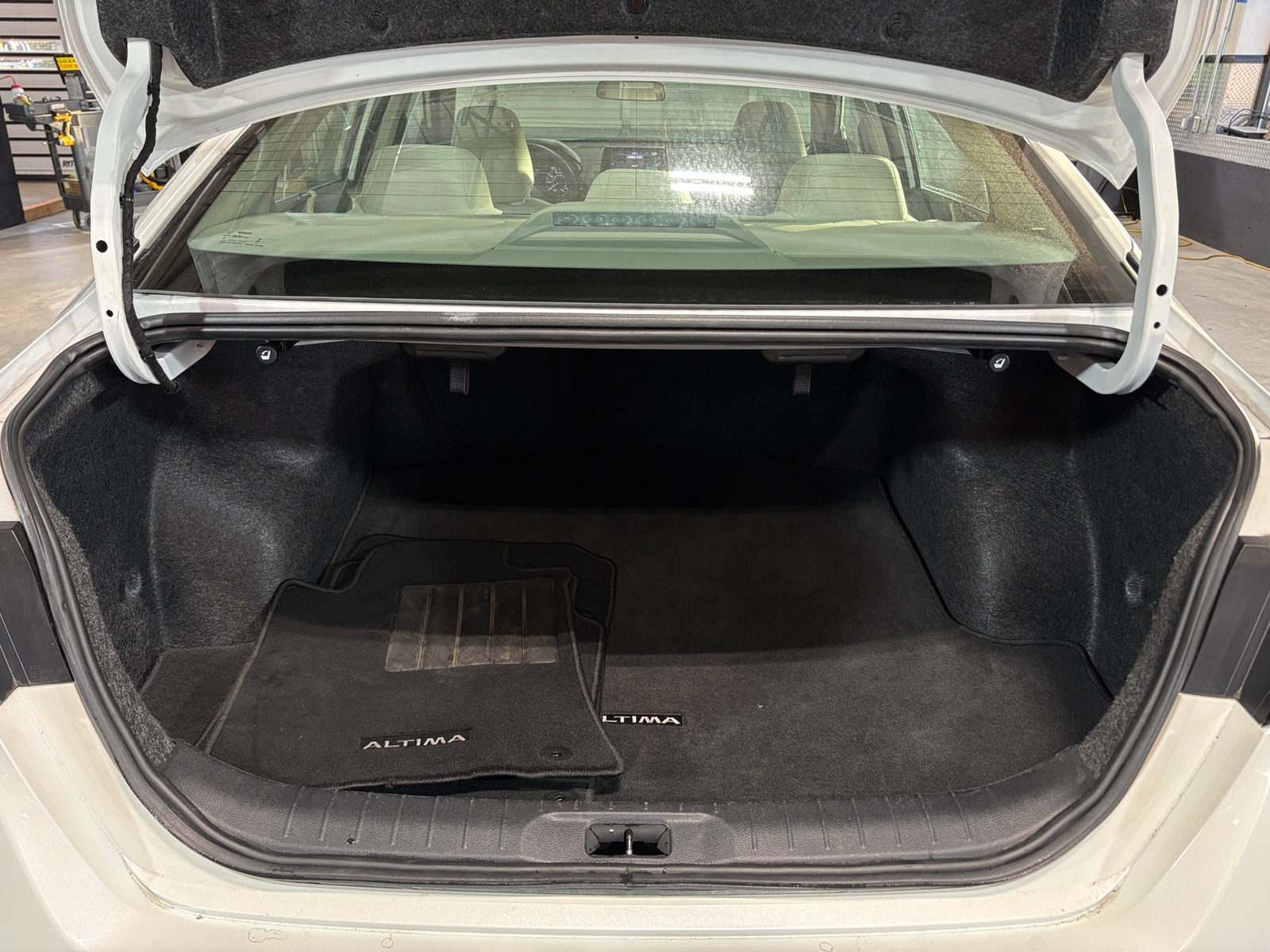 Thumbnail: 2024 Nissan Altima - 7