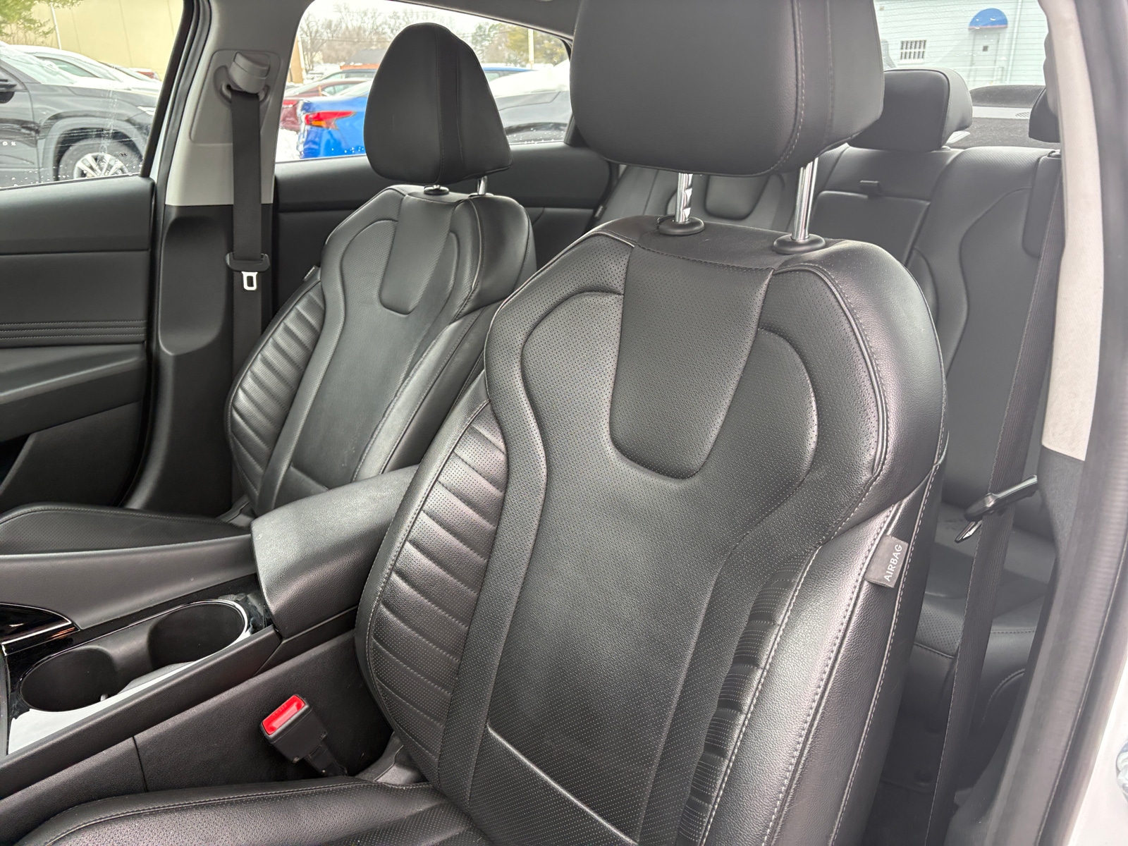 Thumbnail: 2025 Hyundai Elantra - 2