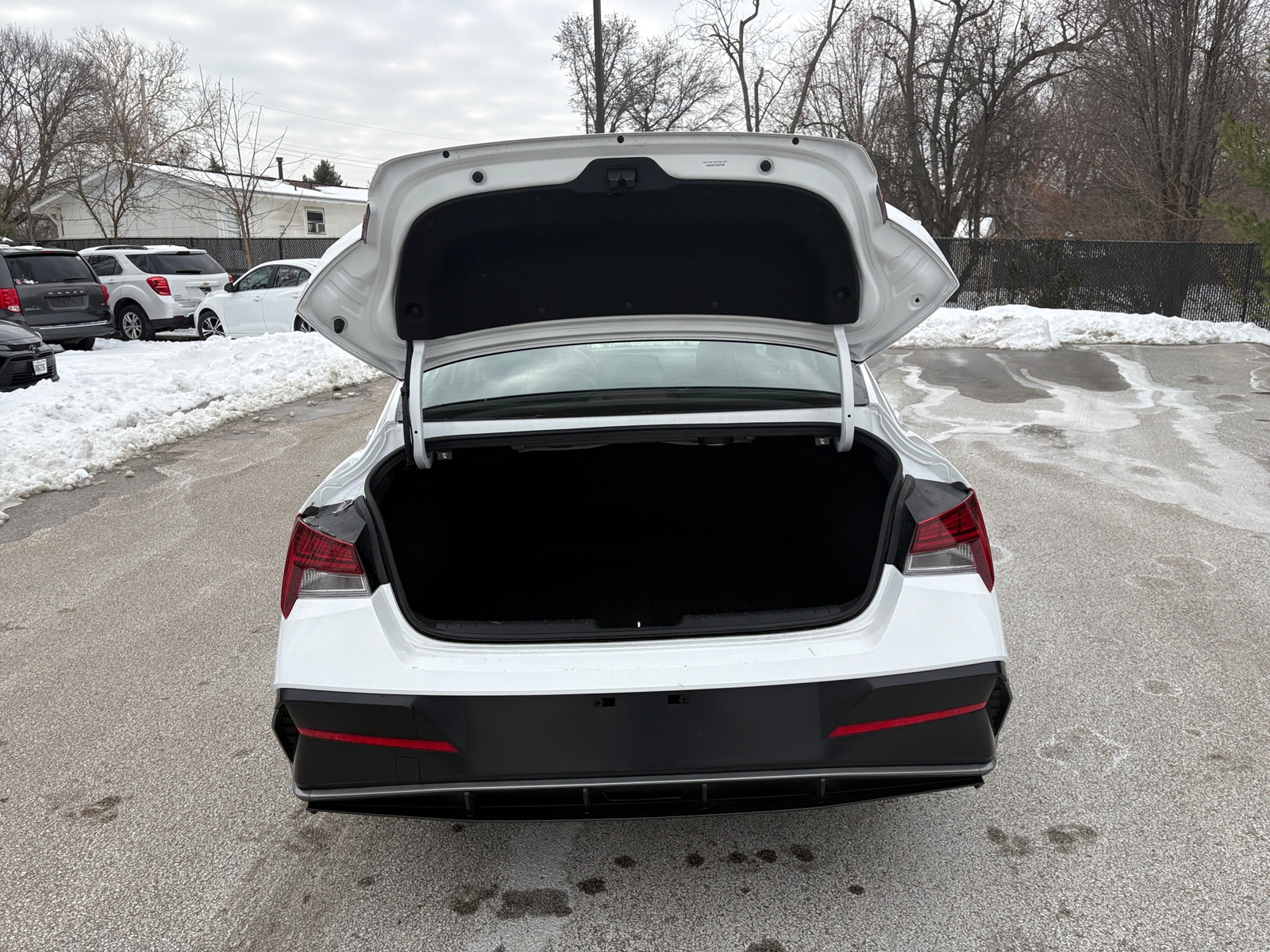 Thumbnail: 2025 Hyundai Elantra - 6