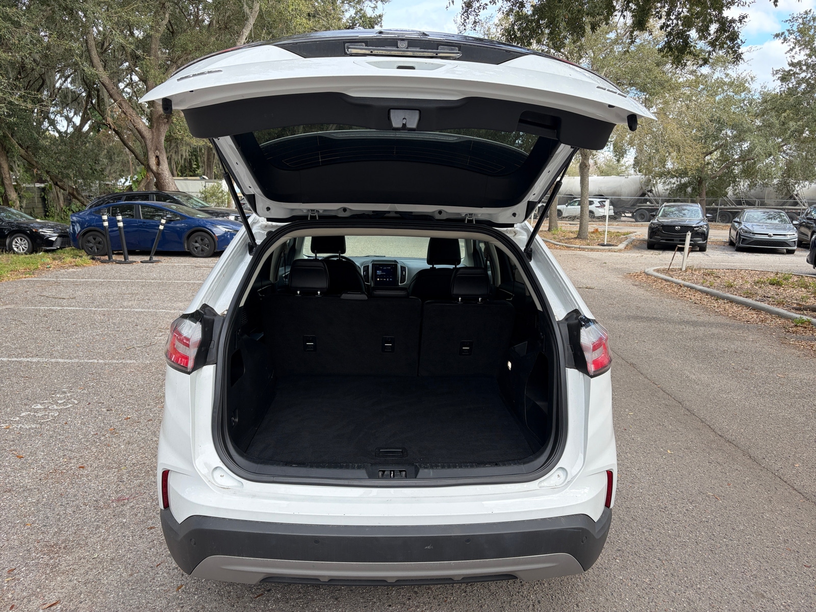 Thumbnail: 2024 Ford Edge - 3