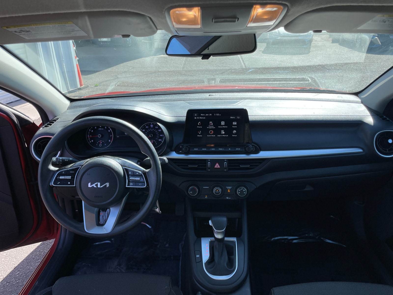 Thumbnail: 2023 Kia Forte - 3