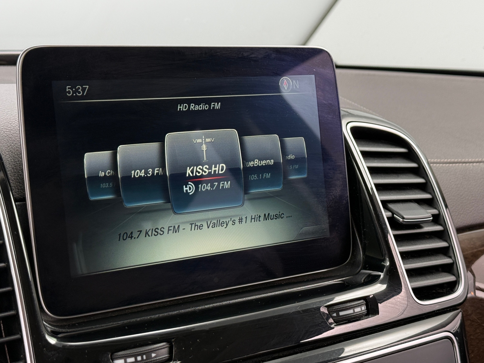 Thumbnail: 2017 Mercedes-Benz GLS - 3