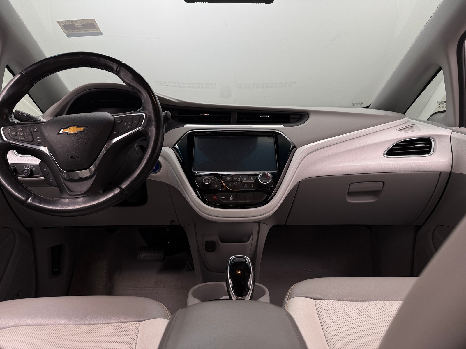 Thumbnail: 2019 Chevrolet Bolt EV - 3