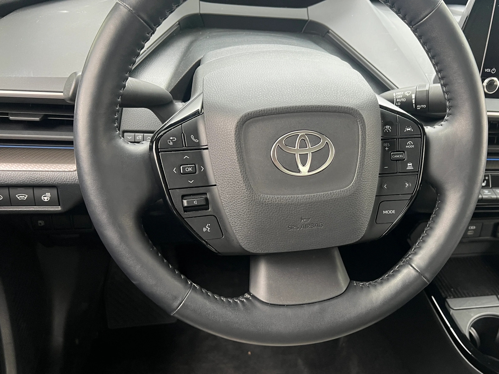 Thumbnail: 2023 Toyota Prius - 4