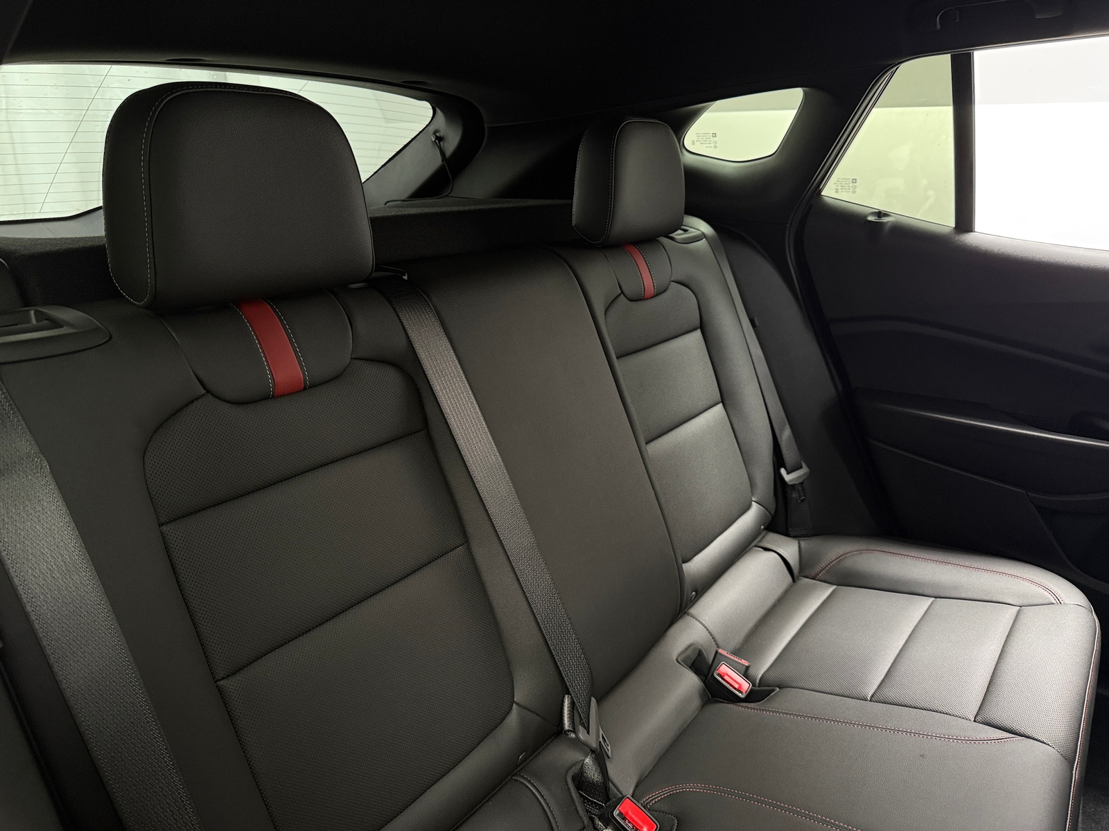 Thumbnail: 2025 Chevrolet Trax - 5