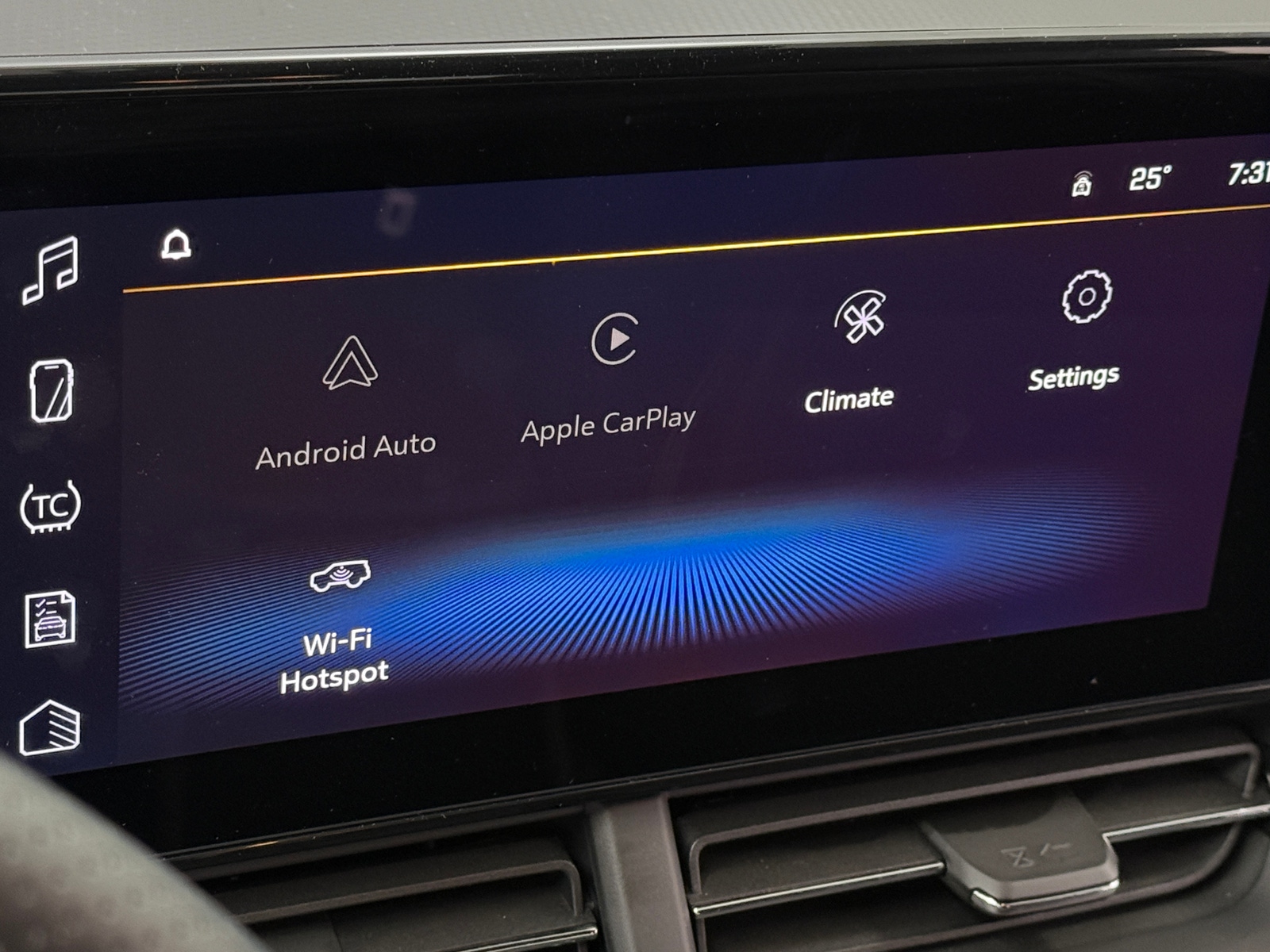 Thumbnail: 2025 Chevrolet Trax - 3