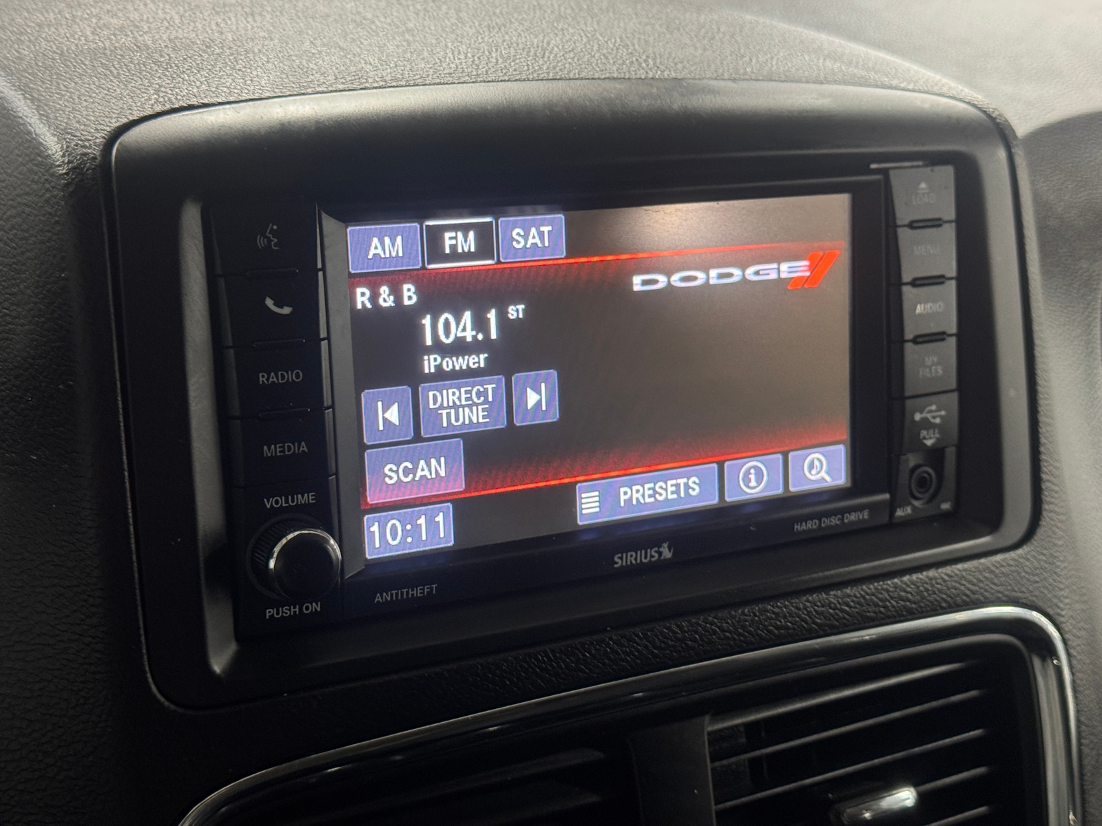 Thumbnail: 2018 Dodge Grand Caravan - 4