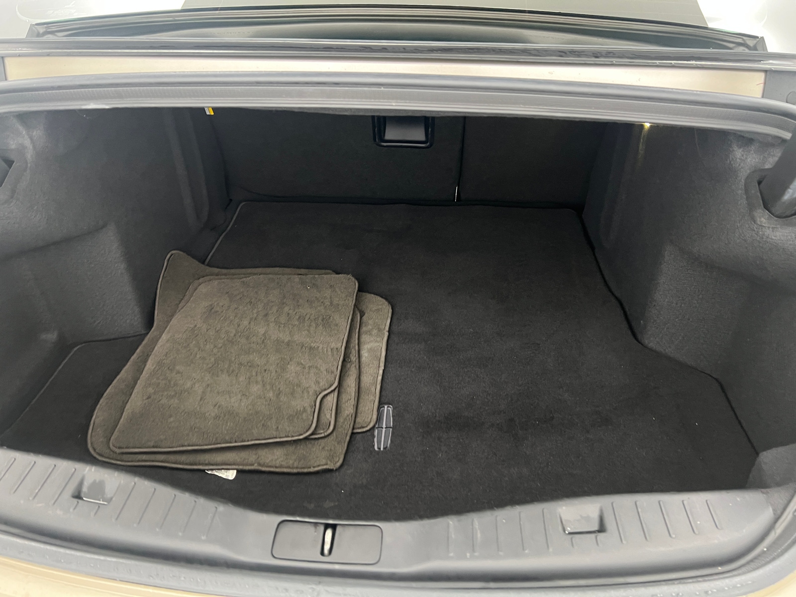 Thumbnail: 2017 Lincoln MKZ - 6