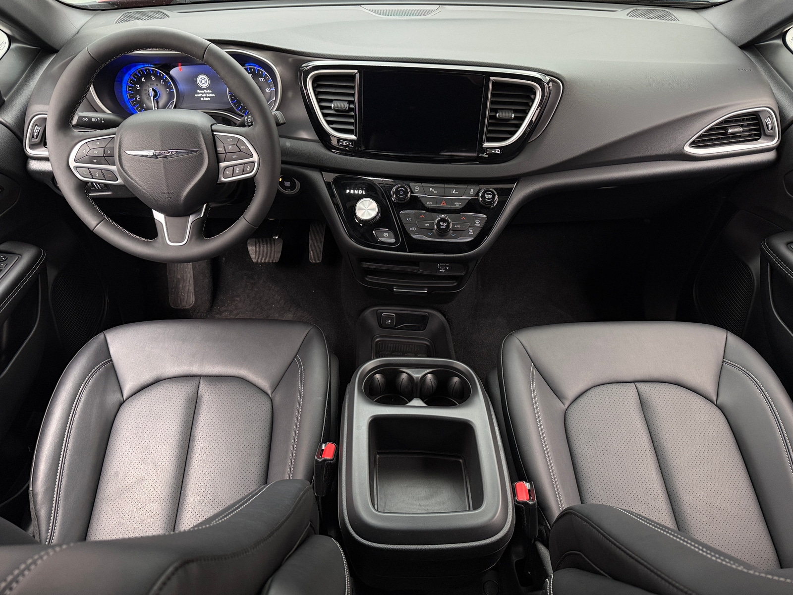 Thumbnail: 2026 Chrysler Pacifica - 2