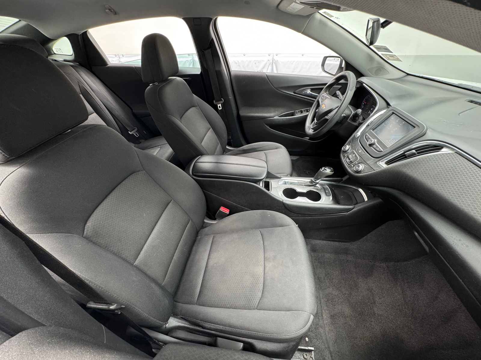 Thumbnail: 2016 Chevrolet Malibu - 2