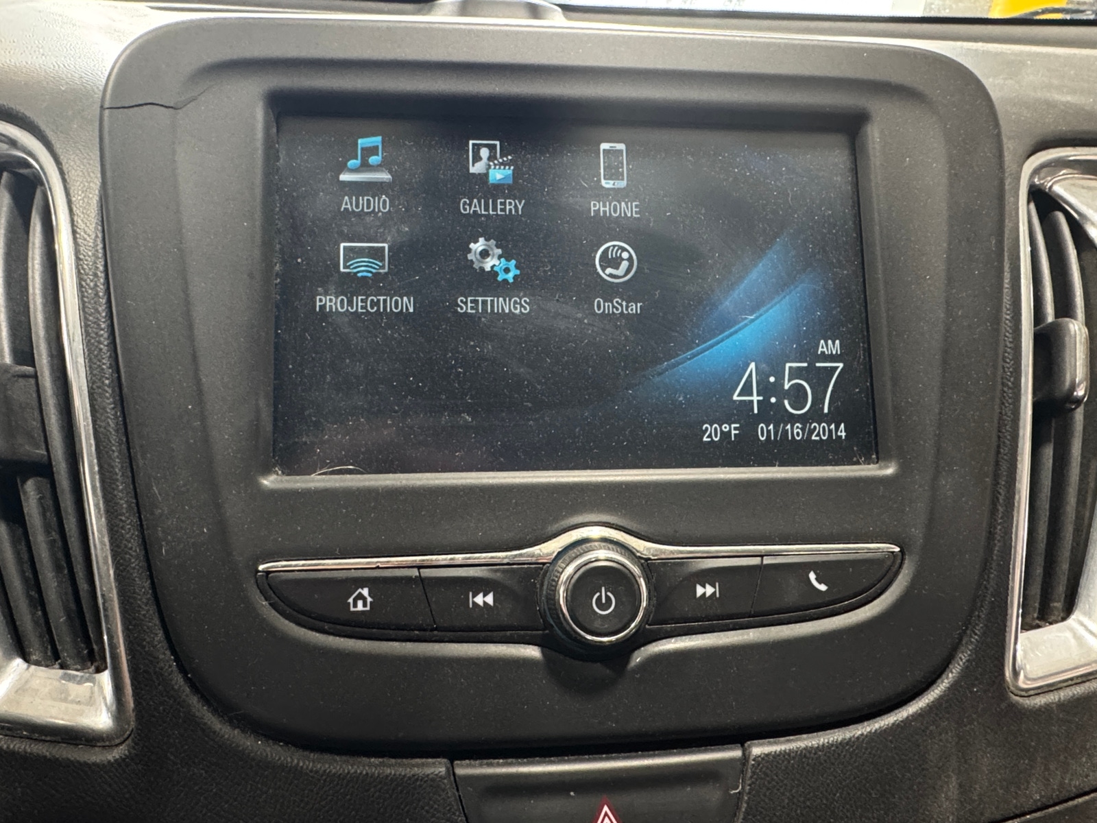 Thumbnail: 2016 Chevrolet Malibu - 4