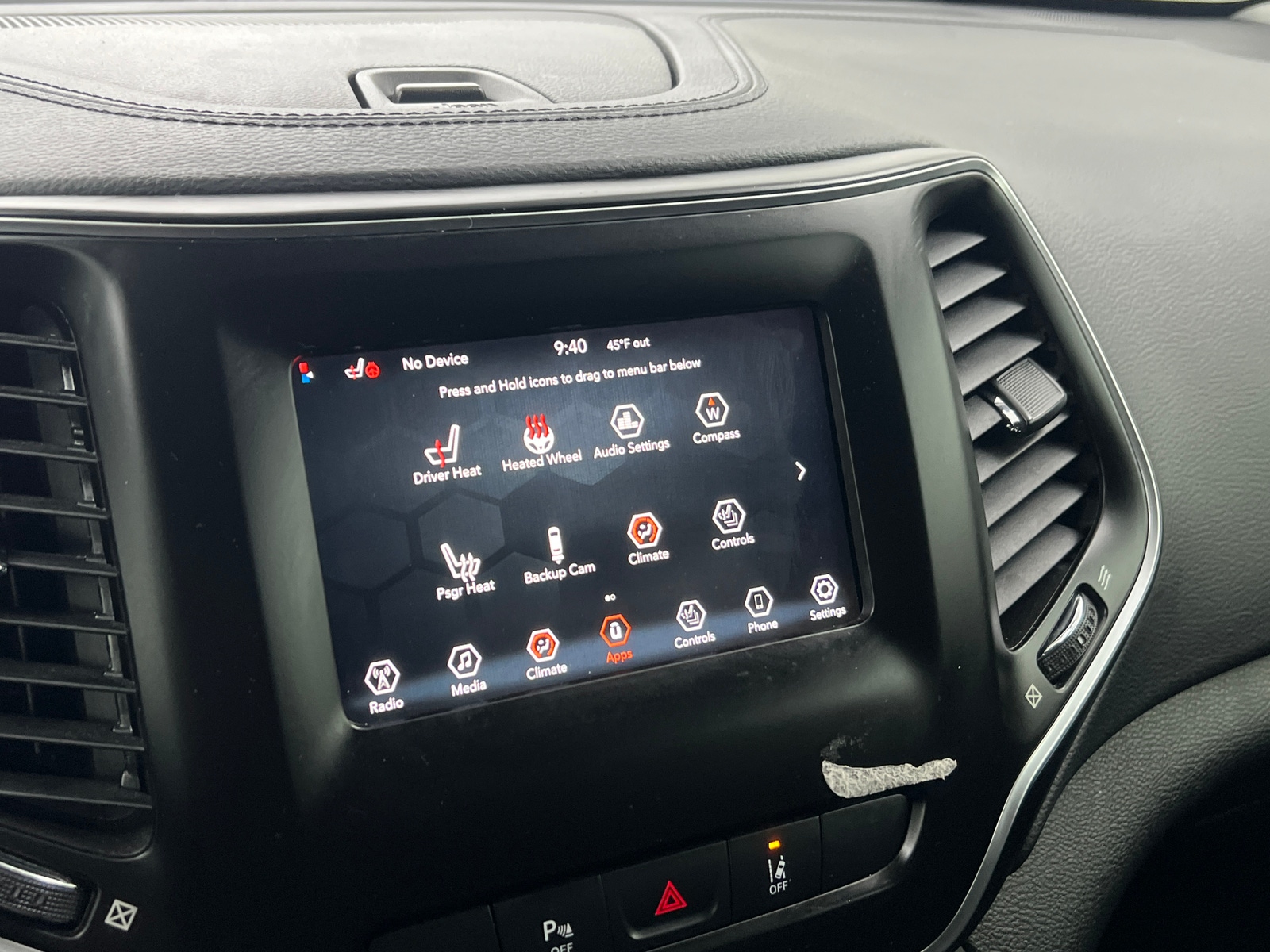 Thumbnail: 2021 Jeep Cherokee - 4