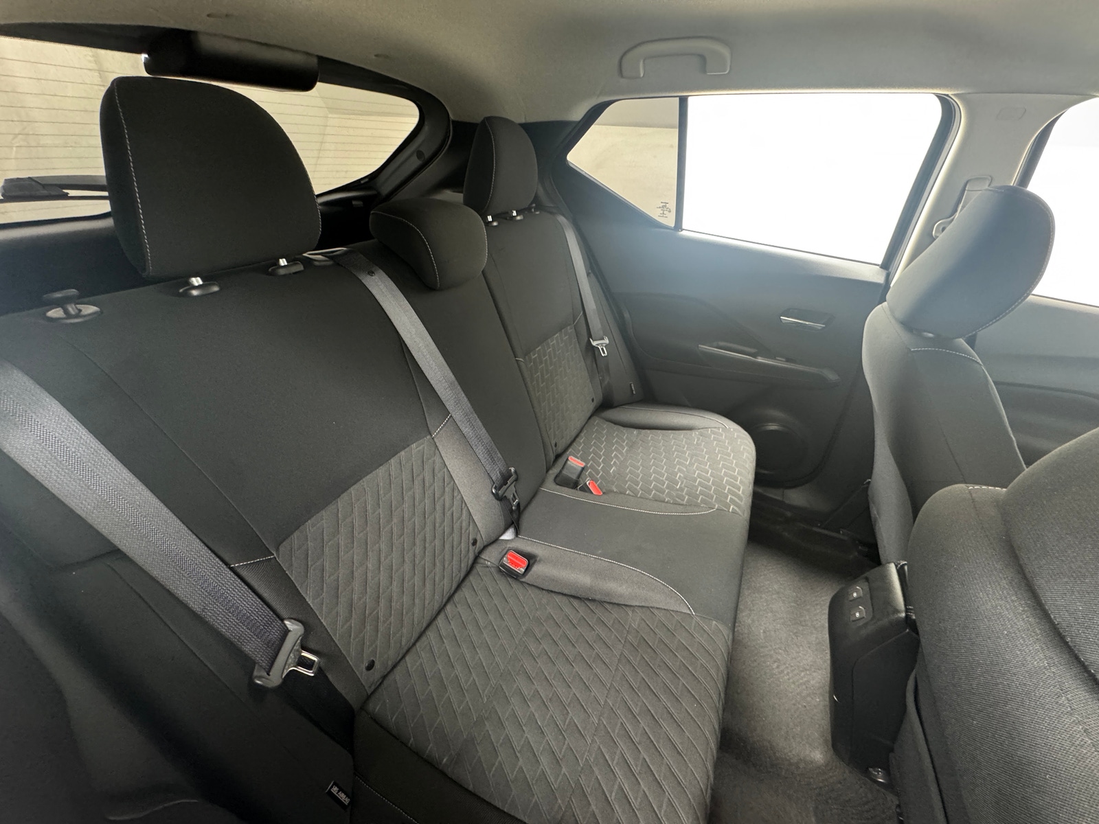 Thumbnail: 2021 Nissan Kicks - 6