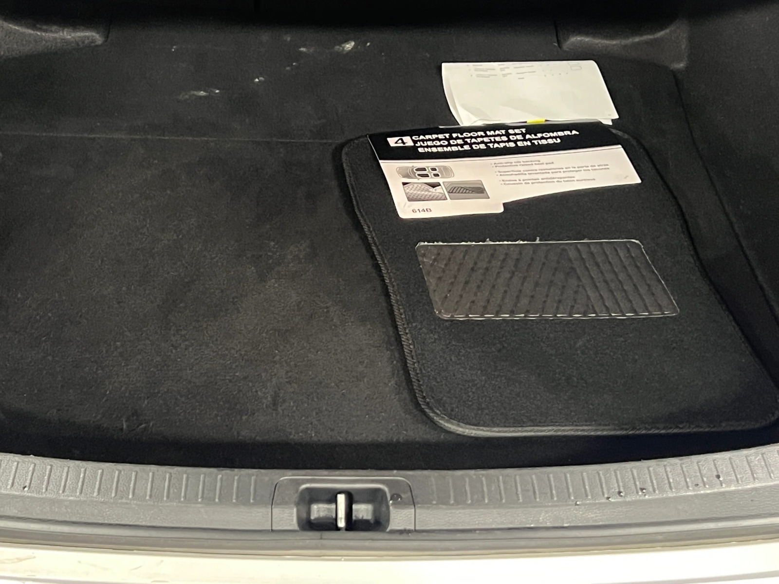 Thumbnail: 2024 Toyota Corolla - 7