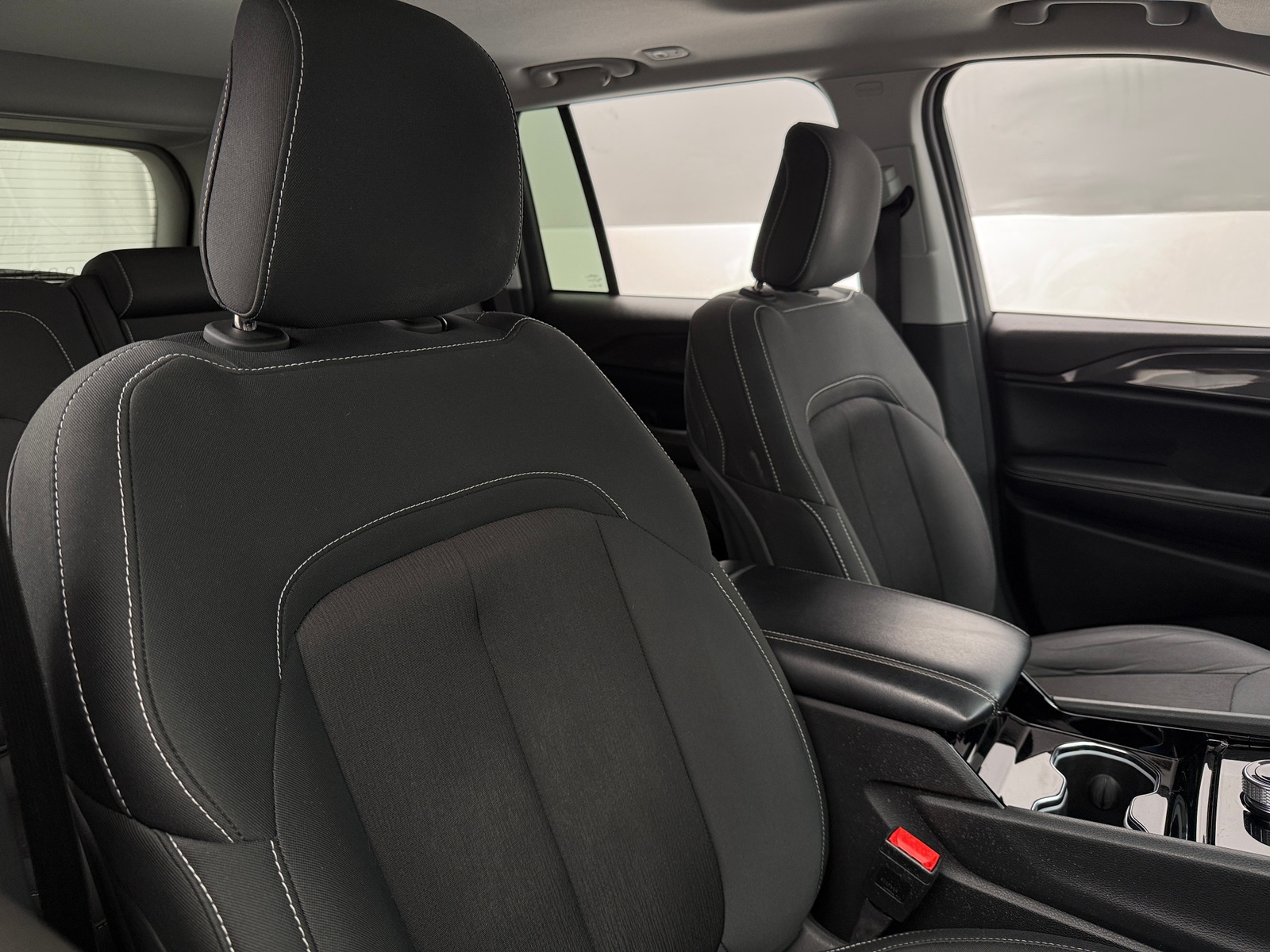 Thumbnail: 2023 Jeep Grand Cherokee - 2