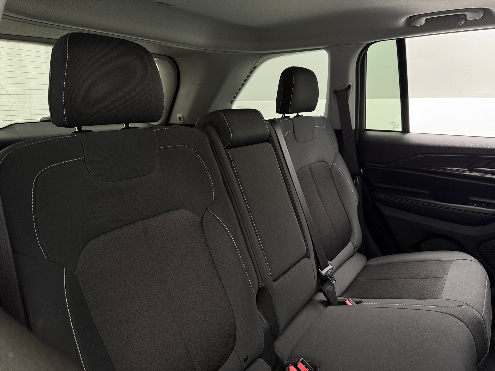 Thumbnail: 2023 Jeep Grand Cherokee - 6