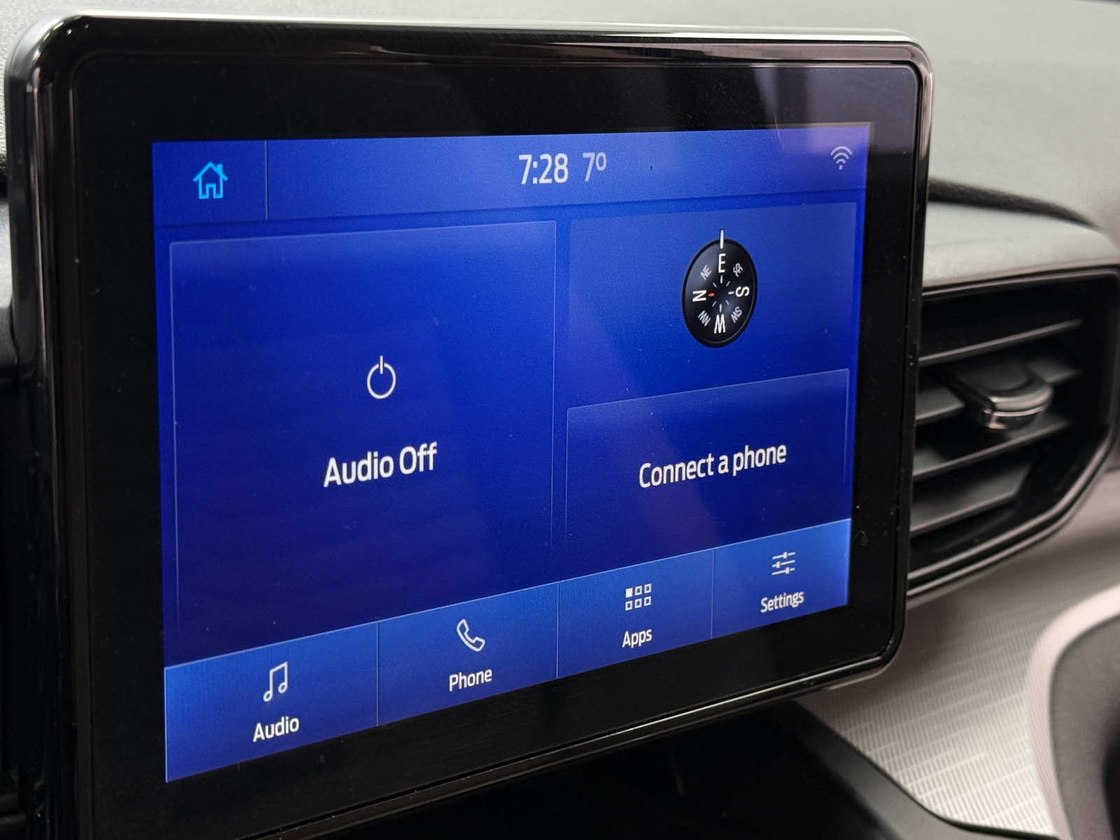 Thumbnail: 2020 Ford Explorer - 4