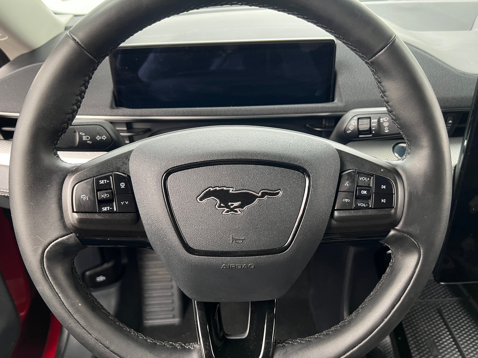 Thumbnail: 2022 Ford Mustang Mach-E - 4