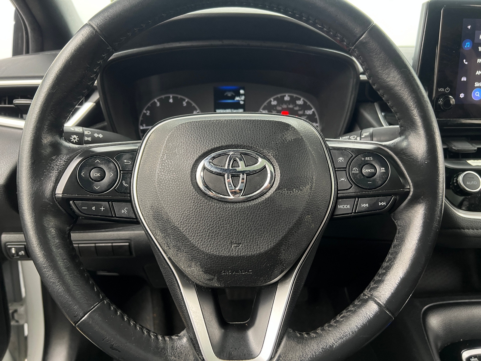 Thumbnail: 2023 Toyota Corolla - 5