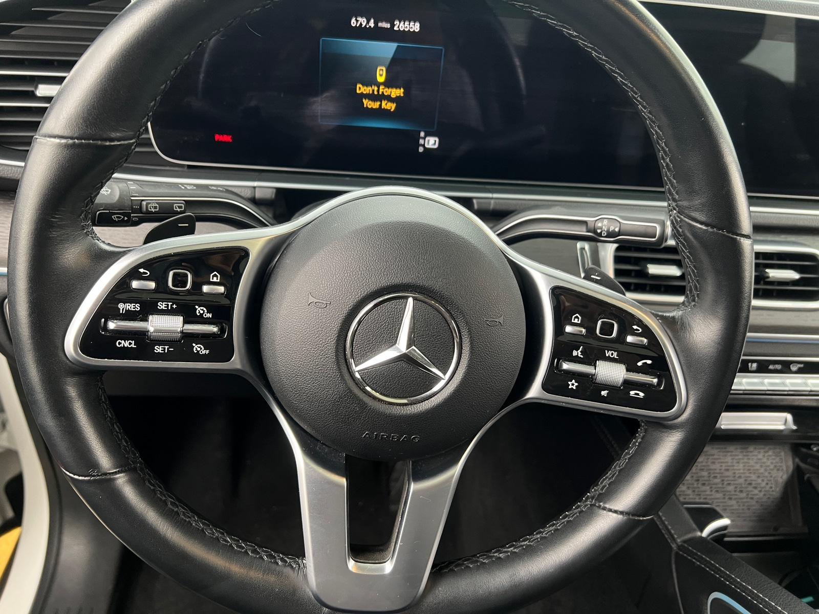 Thumbnail: 2023 Mercedes-Benz GLE - 4