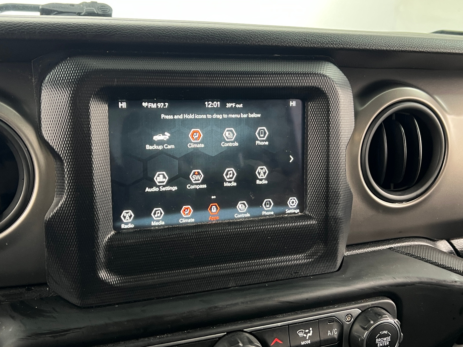 Thumbnail: 2021 Jeep Gladiator - 4