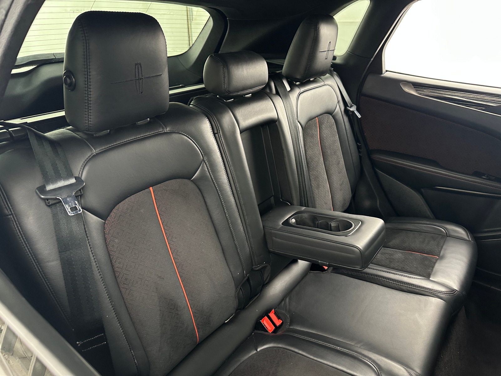 Thumbnail: 2017 Lincoln MKC - 5