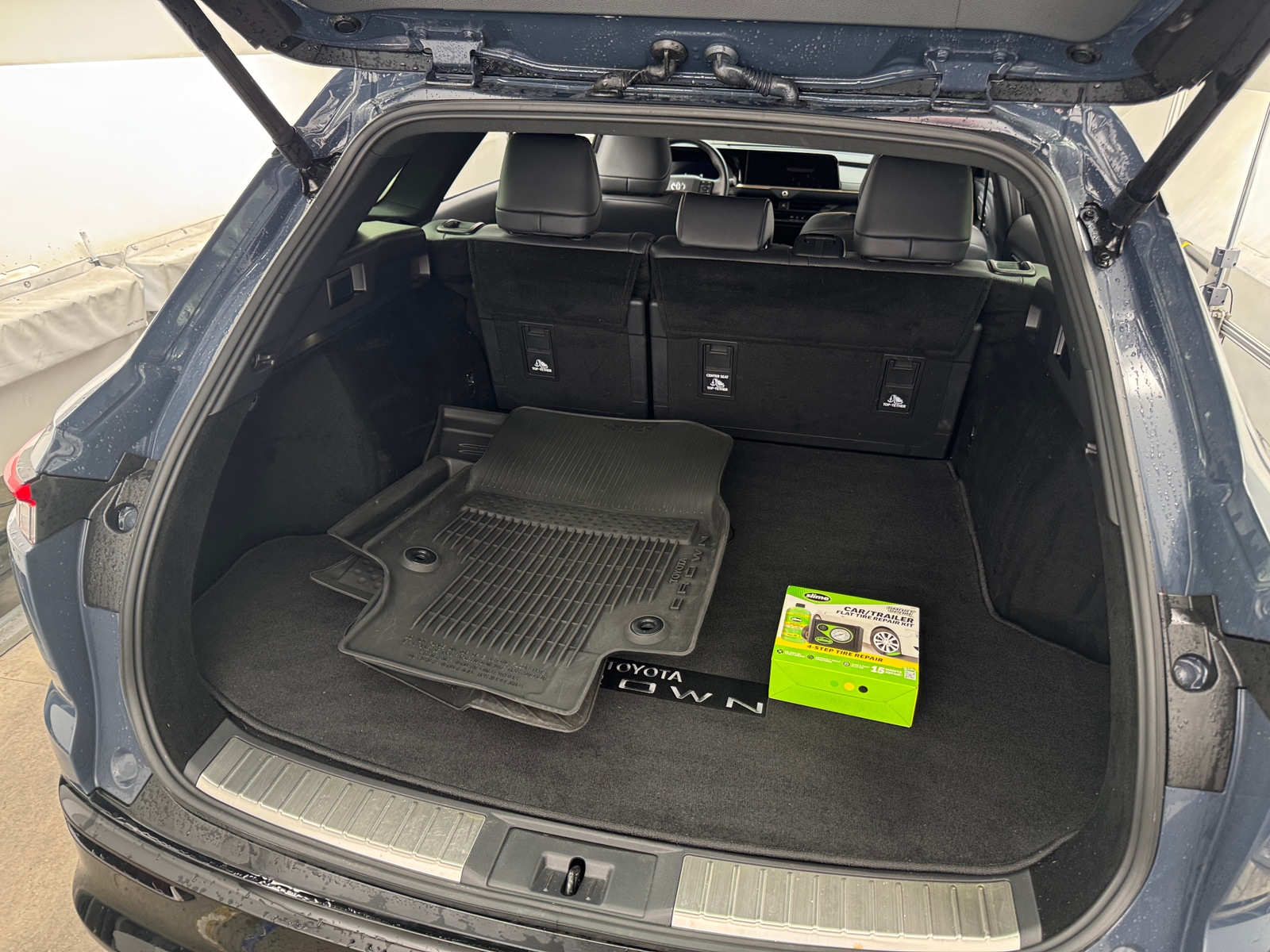 Thumbnail: 2025 Toyota Crown Signia - 6