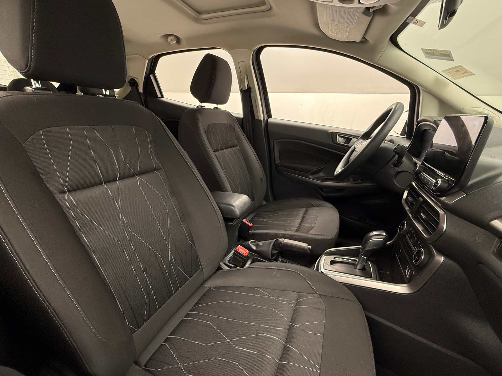 Thumbnail: 2022 Ford EcoSport - 2